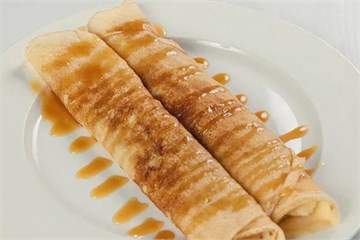 Блины с бананом и карамельным топпингом 1852