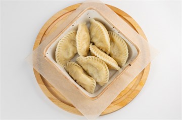 Вареники с яблоком и изюмом 1881